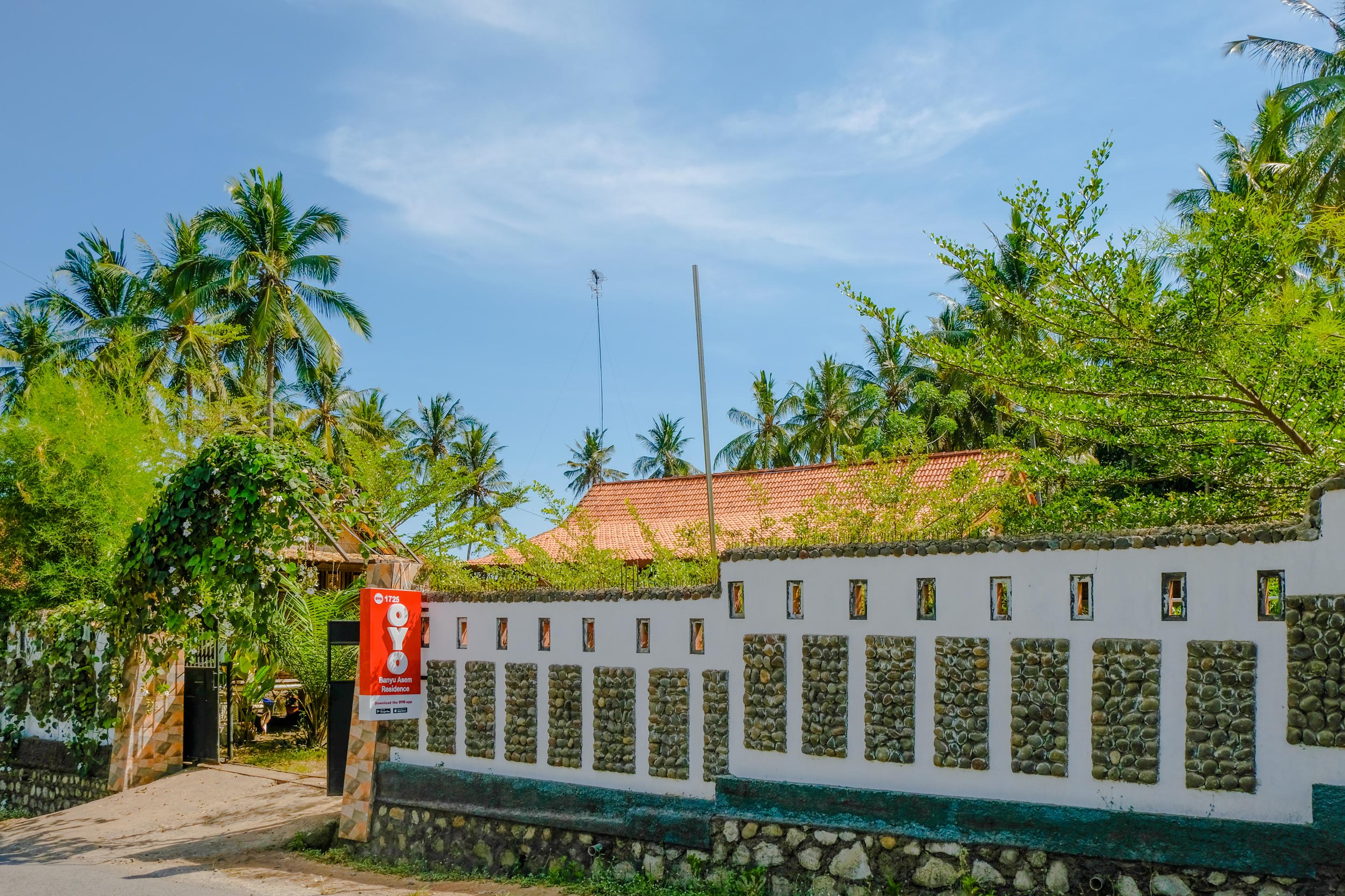 Reddoorz Syariah At Banyu Asem Banyuwangi Hotell Banyuwangi  Exteriör bild