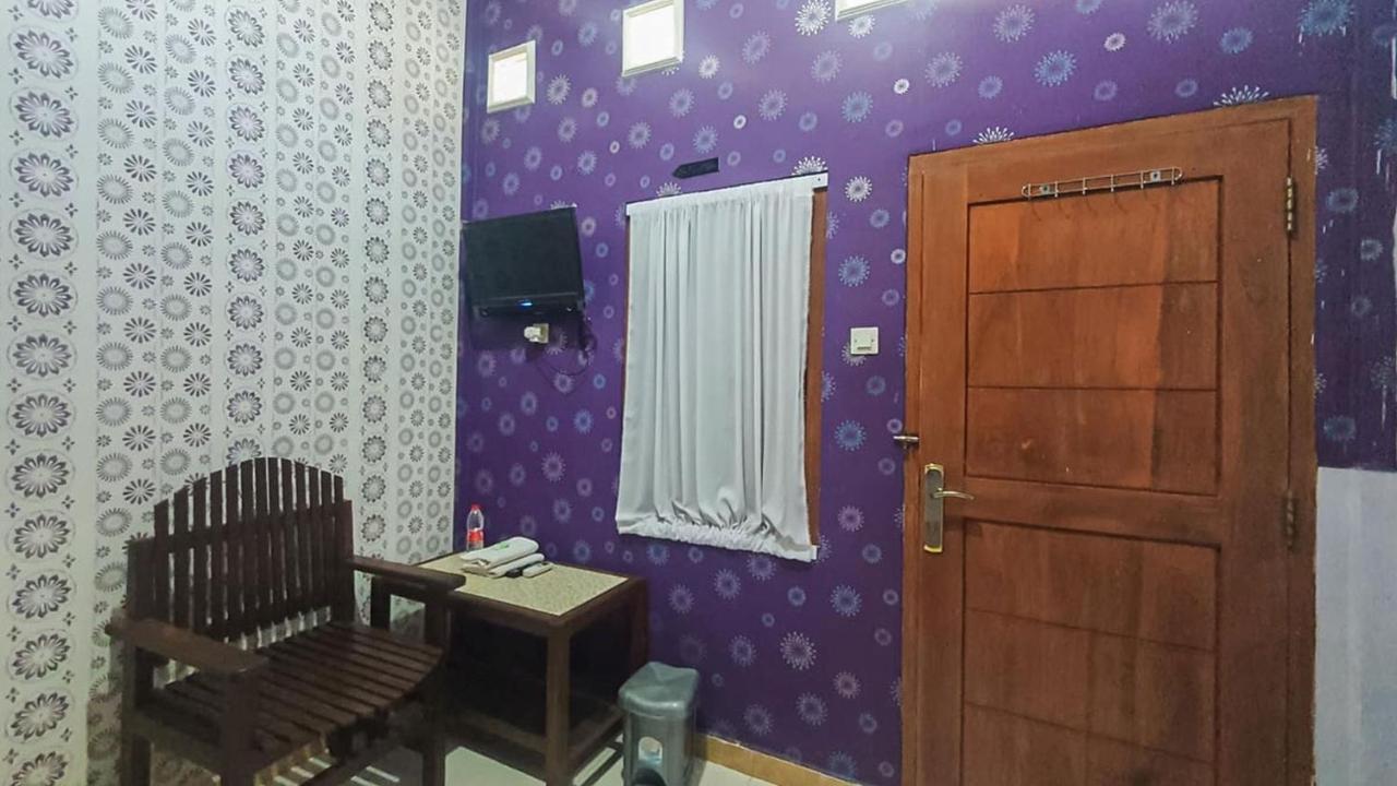 Reddoorz Syariah At Banyu Asem Banyuwangi Hotell Banyuwangi  Exteriör bild