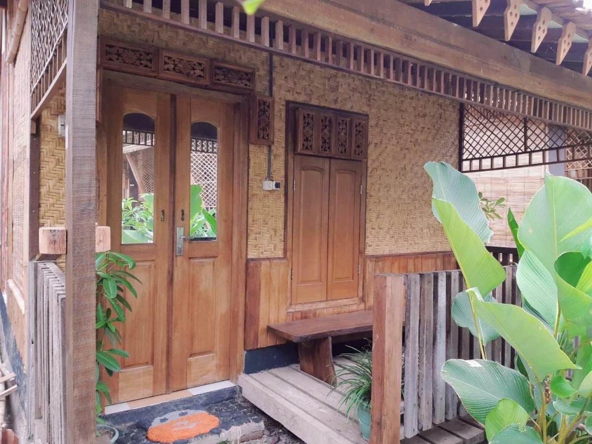 Reddoorz Syariah At Banyu Asem Banyuwangi Hotell Banyuwangi  Exteriör bild